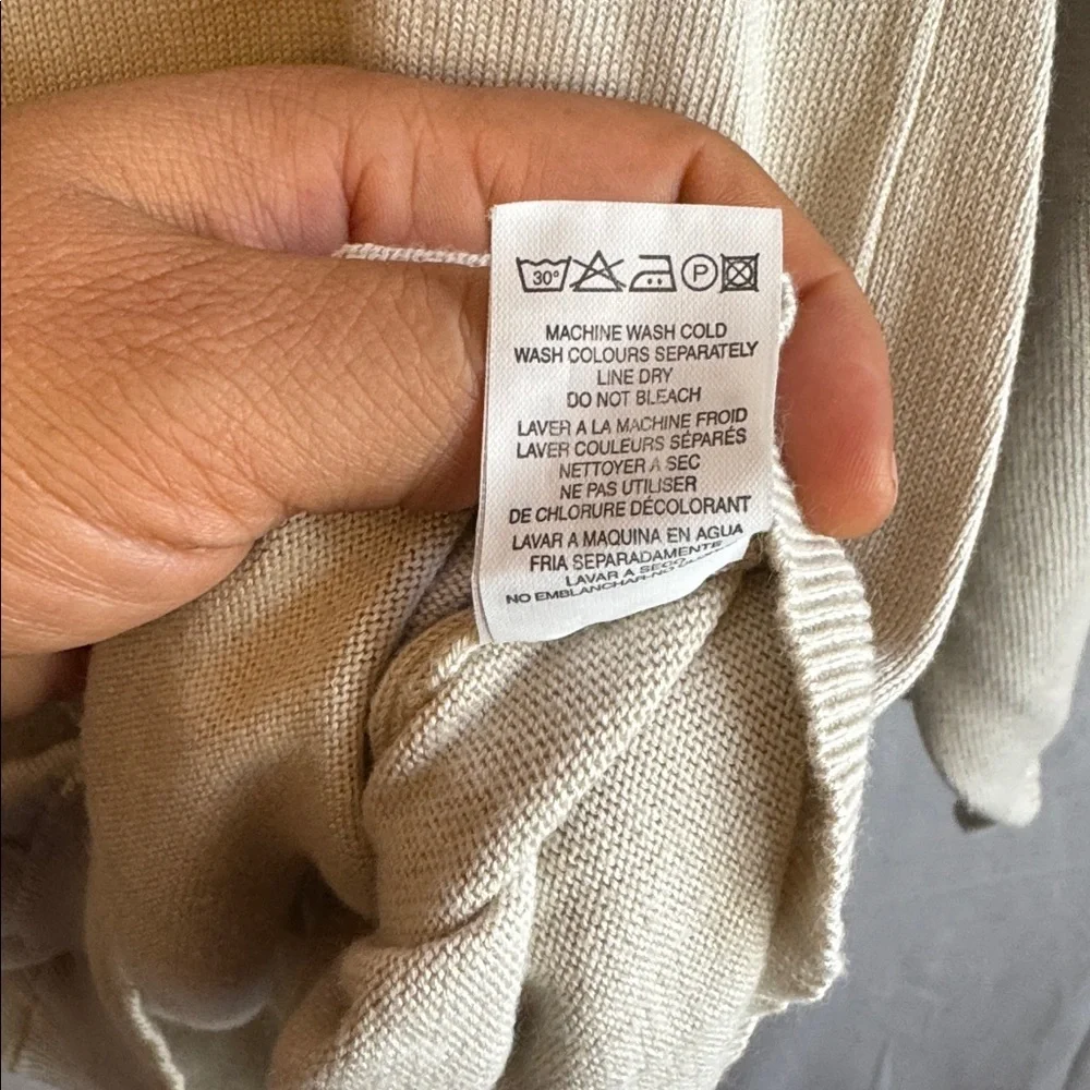 AMARO Beige Turtleneck Sweater
